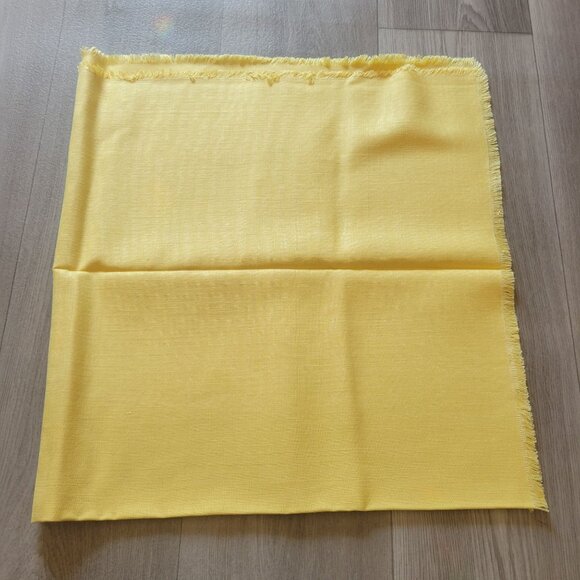 Yellow Square Cotton Tablecloth With Fringed Edges 36" X 36" - Picture 2 of 6
